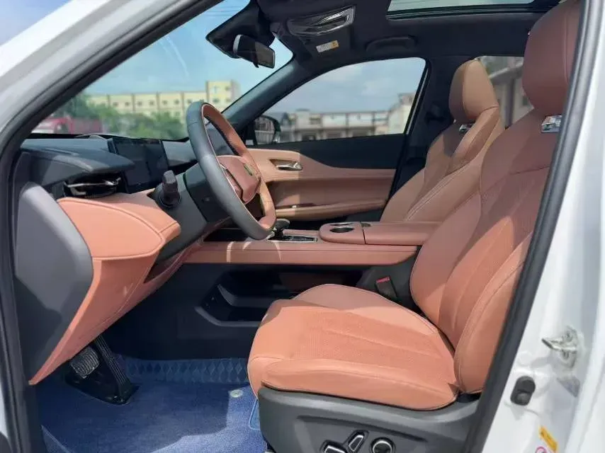 2025 ChangAn UNI-Z 1.5T 188HP L4 7DCT,autocango,china used car exporter,china ev exporter,chinese used car exporter,chinese used ev exporter