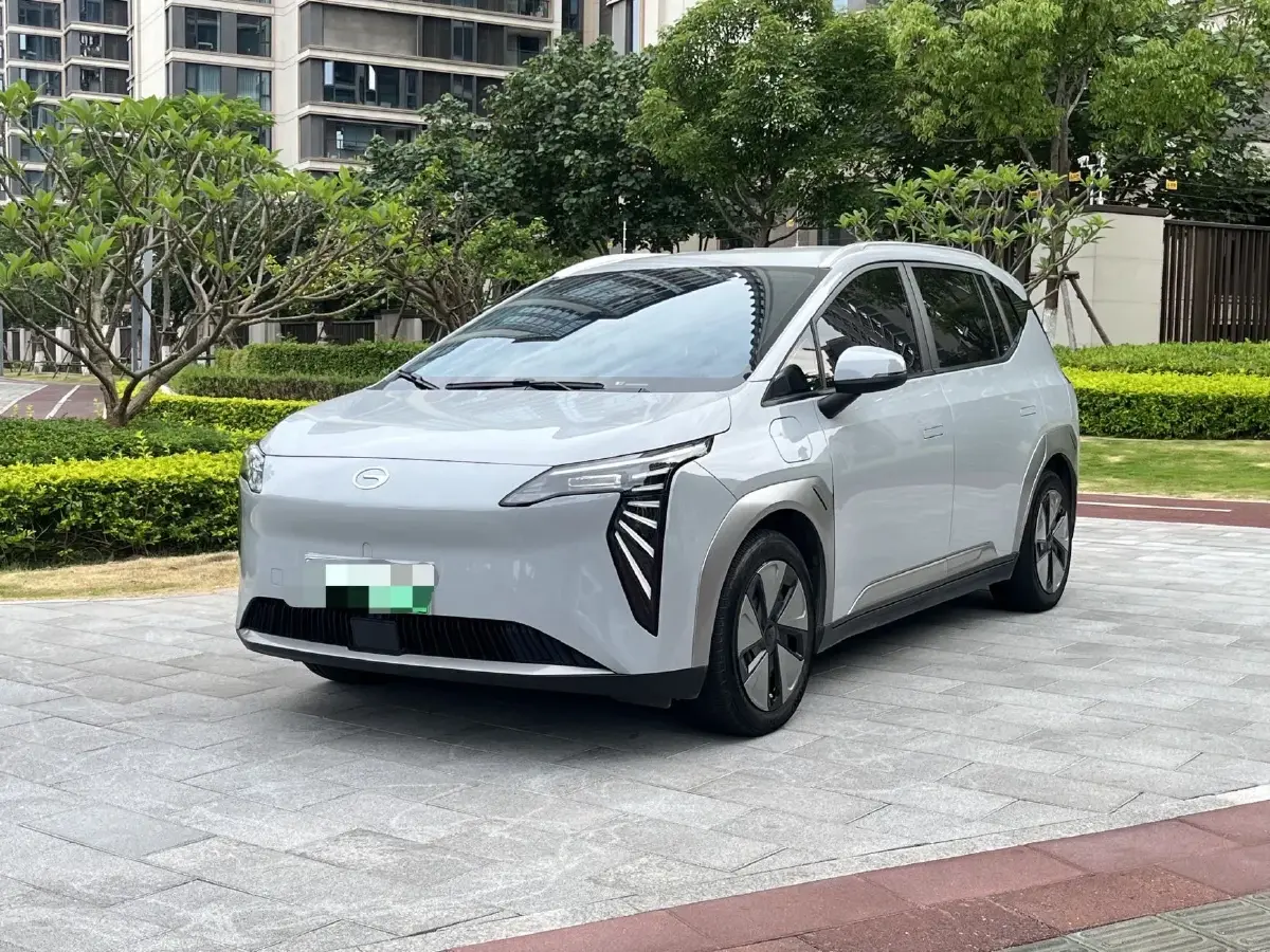 2023 Aion Y BEV 68.2KWH