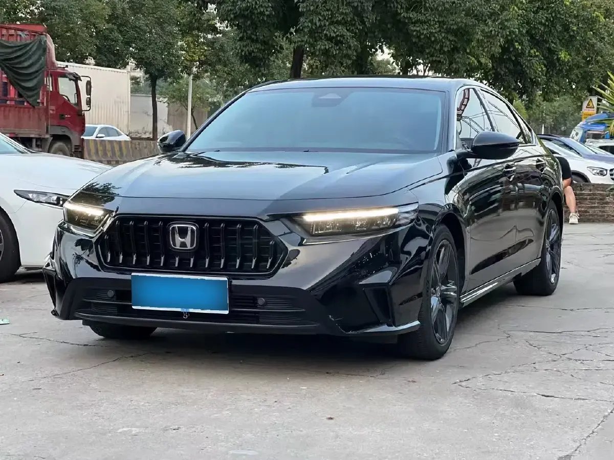 2023 Honda Inspire 1.5T 192HP L4 CVT