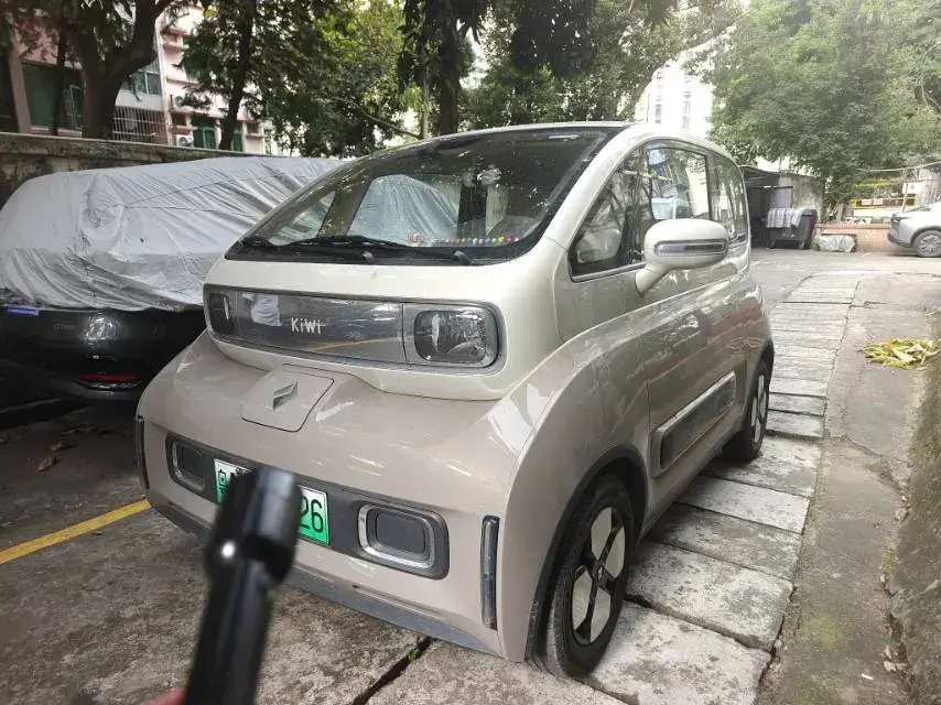 2023 BaoJun KiWi EV BEV 31.7KWH