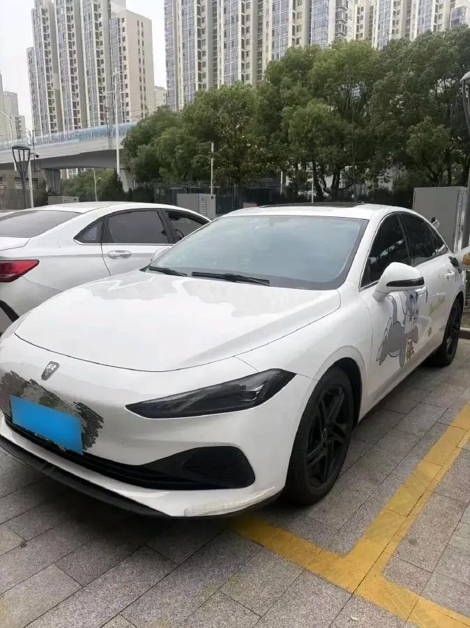 2023 Roewe D7 1.5L 112HP L4 1DHT PHEV 21.4KWH