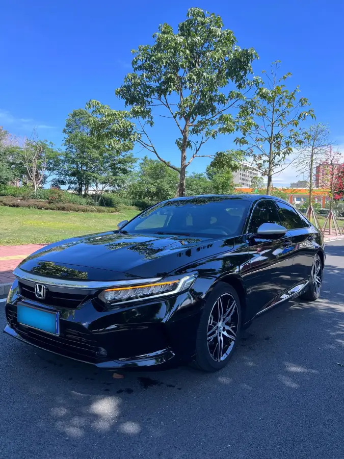 2022 Honda Inspire 1.5T 194HP L4 CVT