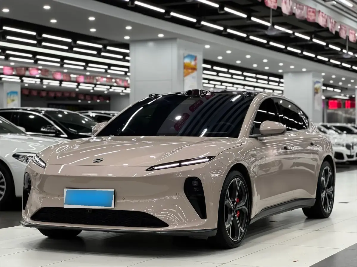 2022 NIO ET5 BEV 75KWH