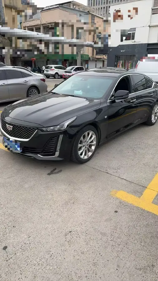 2022 Cadillac CT5 2.0T 237HP L4 10AT