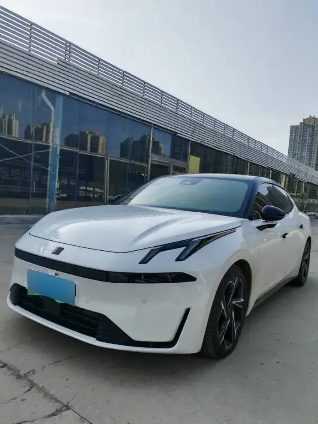 2024 LYNK&CO 07 EM-P 1.5T 163HP L4 3DHT PHEV 18.99KWH