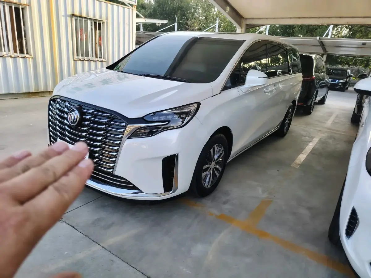 2023 Buick GL8 2.0T 237HP L4 9AT