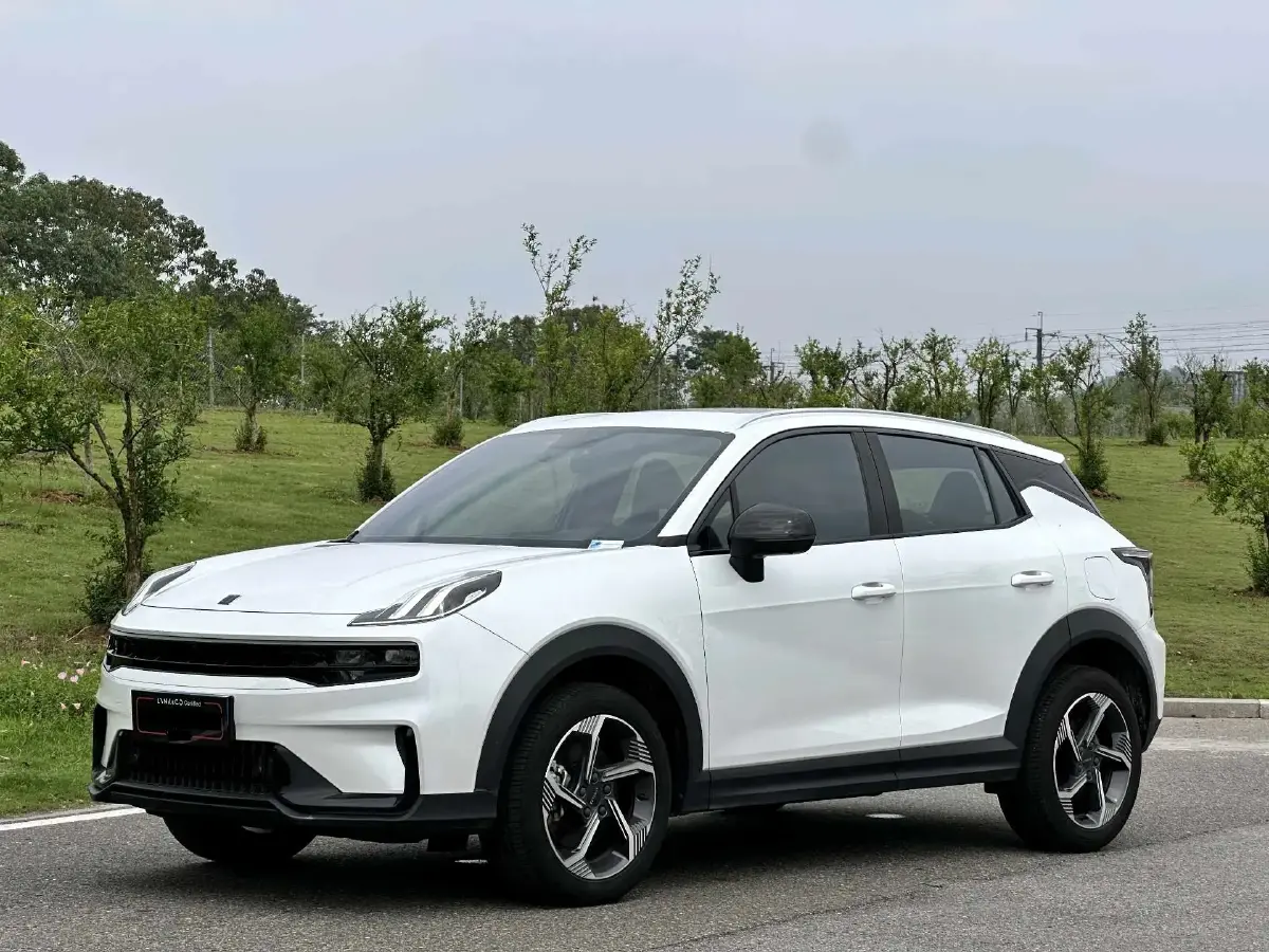2023 LYNK&CO 06 1.5T 181HP L4 7DCT