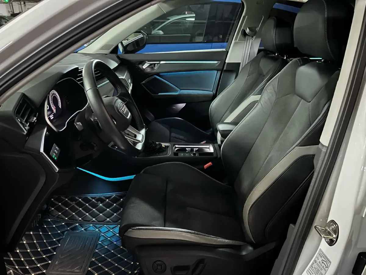 2023 Audi Q2L 1.5T 160HP L4 7DCT,autocango,china used car exporter,china ev exporter,chinese used car exporter,chinese used ev exporter