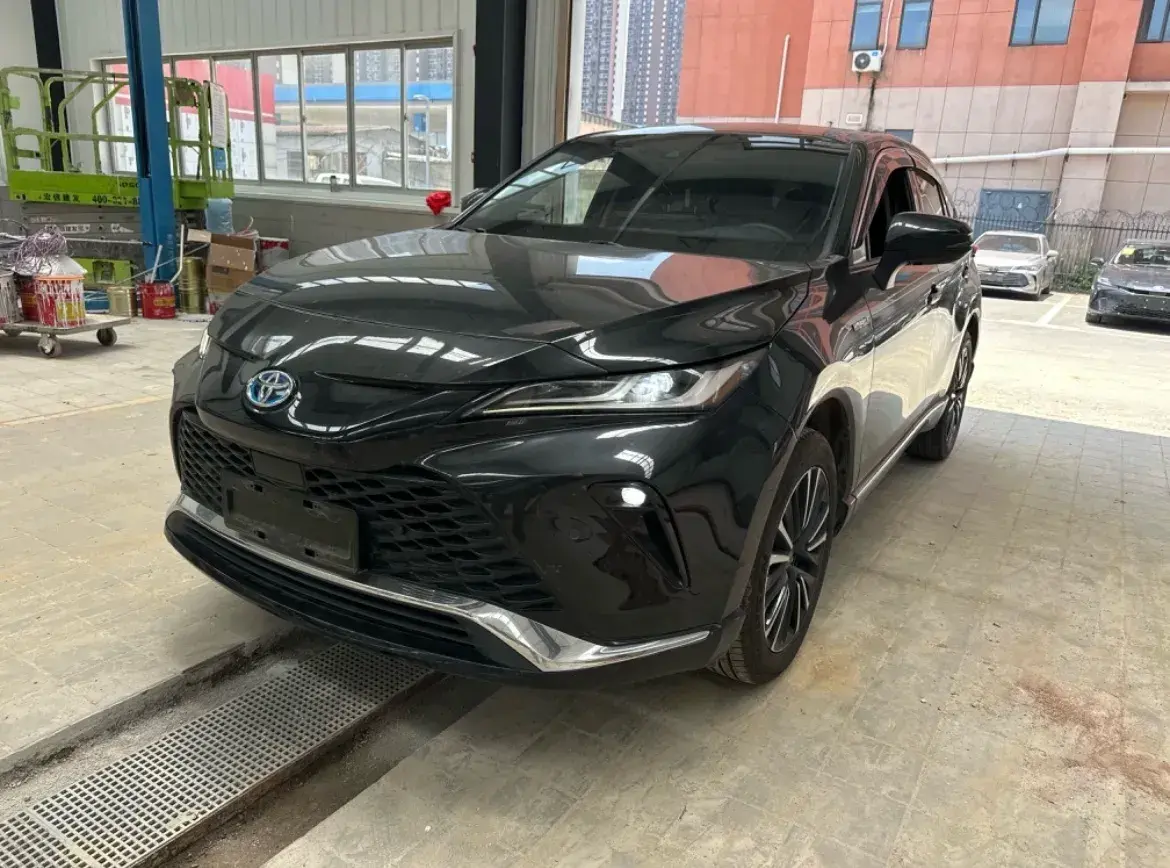 2022 Toyota Venza 2.5L 178HP L4 E-CVT Hybrid