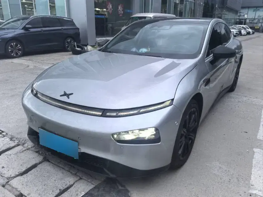 2022 Xpeng P7 BEV 77.9KWH