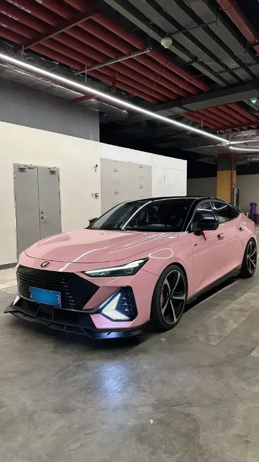 2022 ChangAn UNI-V 1.5T 188HP L4 7DCT