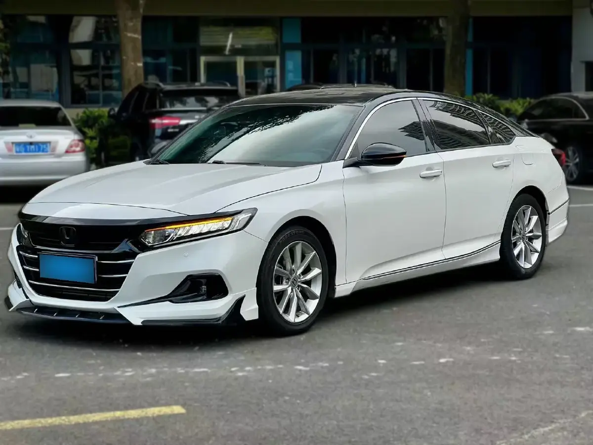 2022 Honda Accord 1.5T 194HP L4 CVT