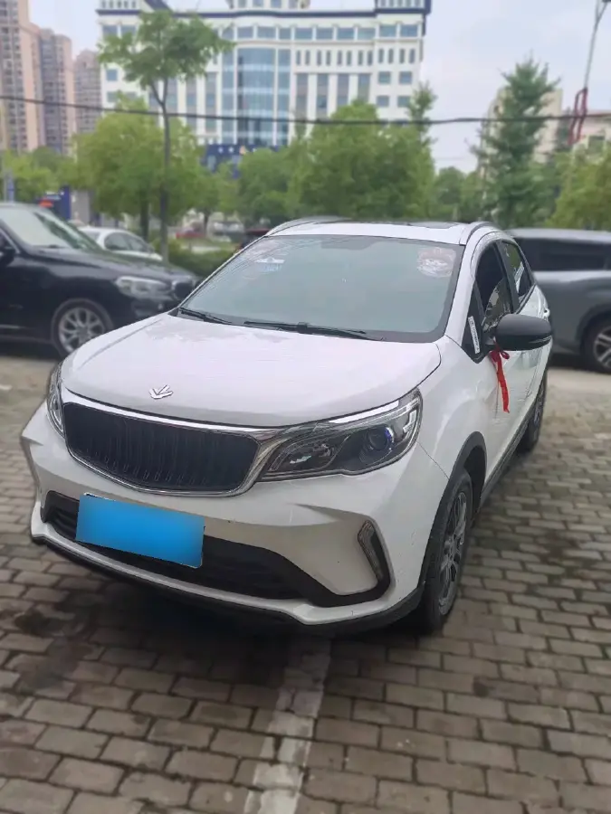 2022 Livan X3 PRO 1.5L 113HP L4 5MT