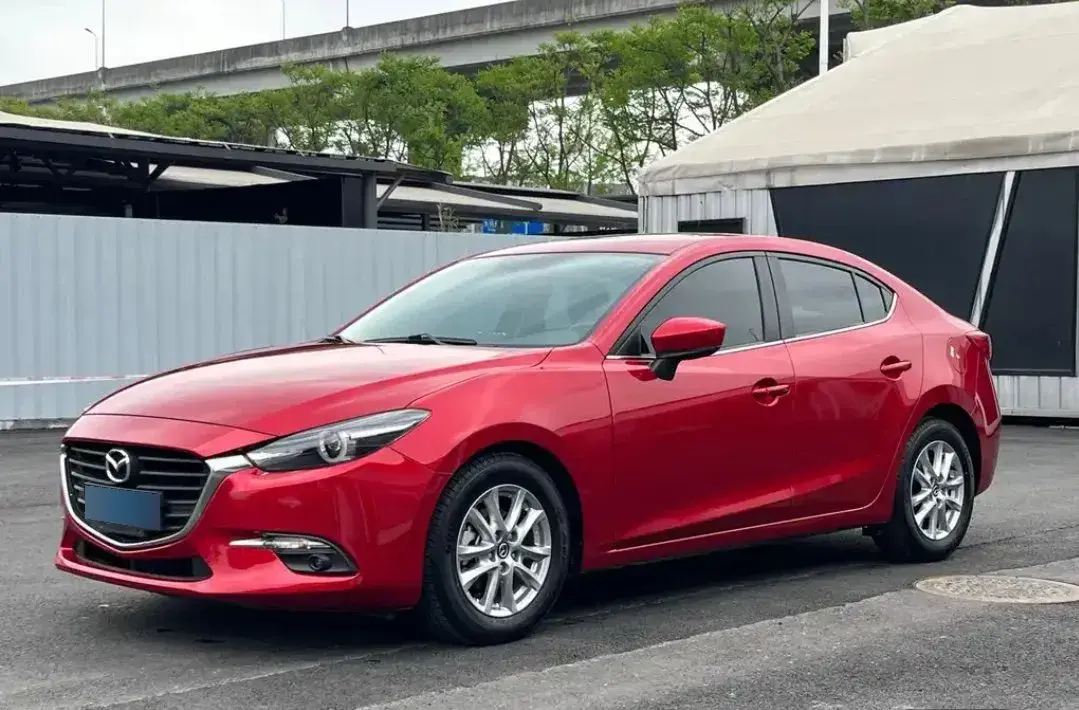 2023 Mazda 3 Axela 2.0L 158HP L4 6AT