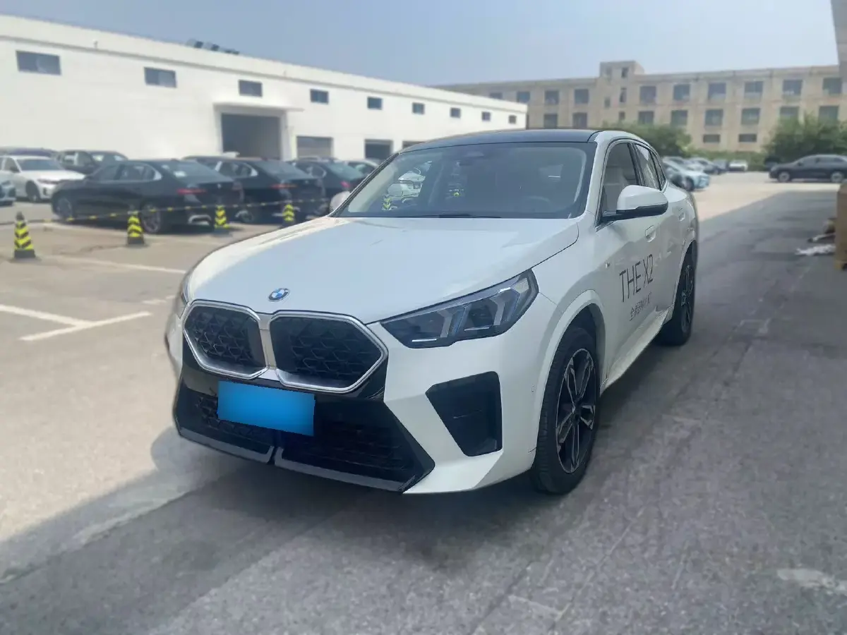 2024 BMW X2 2.0T 204HP L4 7DCT