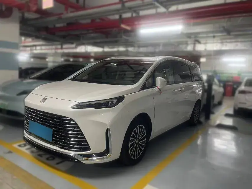 2025 Buick GL8 1.5T 180HP L4 2DHT PHEV