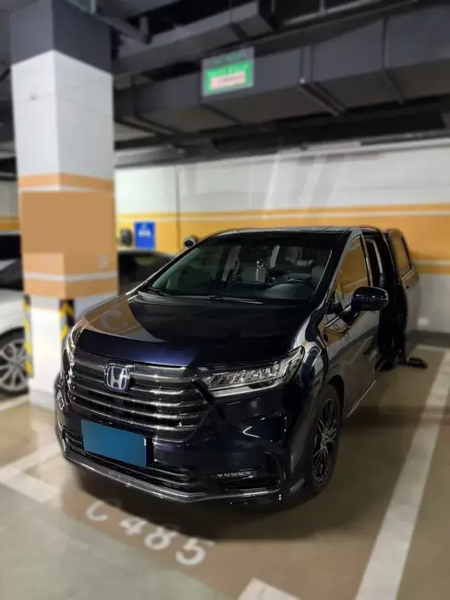 2022 Honda Odyssey 2.0L 146HP L4 E-CVT Hybrid