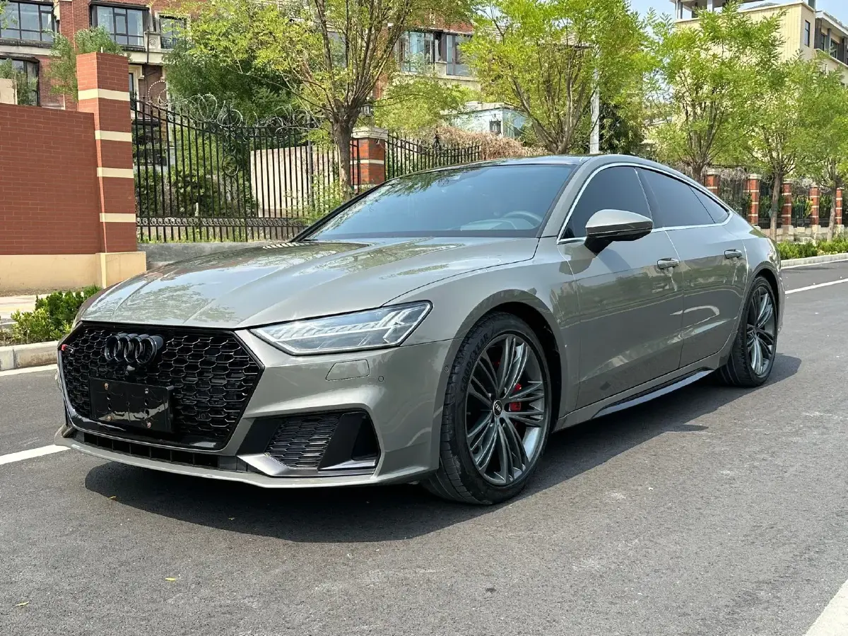 2022 Audi A7 2.0T 245HP L4 7DCT