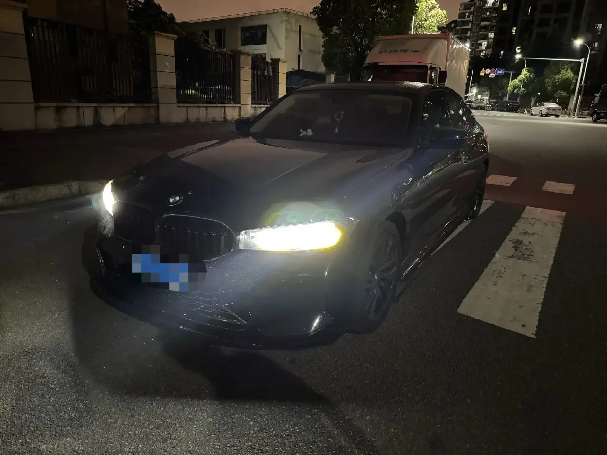 2023 BMW 3 Series 2.0T 184HP L4 8AT