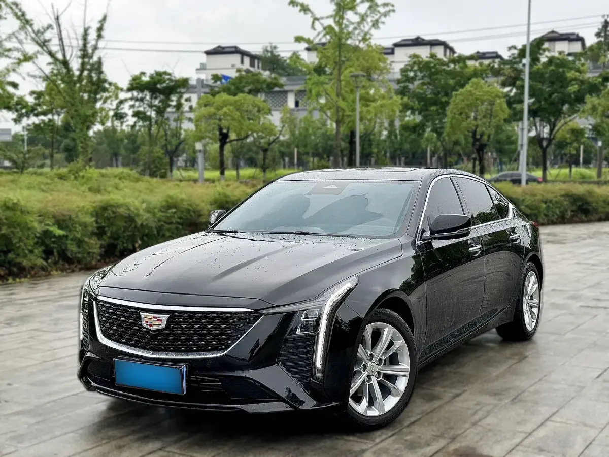 2024 Cadillac CT5 2.0T 237HP L4 10AT