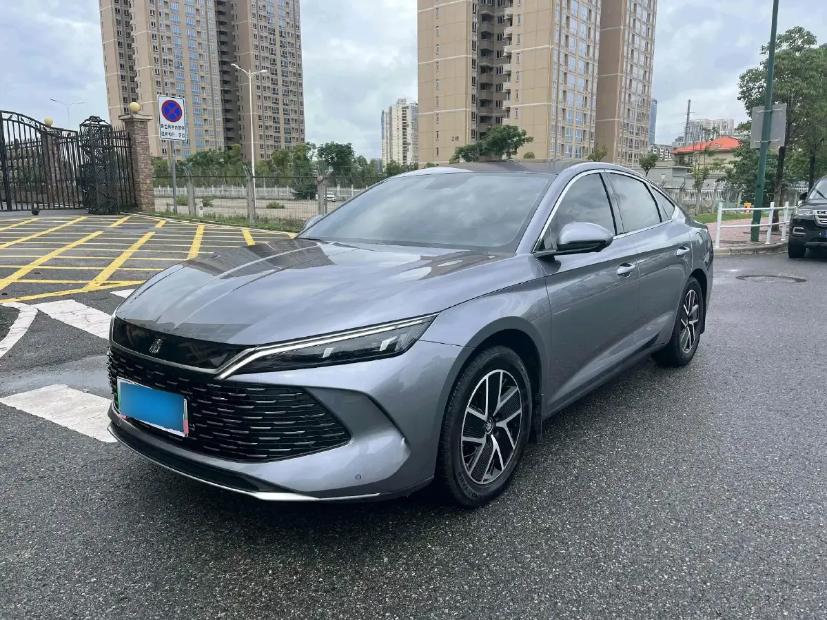 2024 BYD QinL 1.5L 101HP L4 E-CVT PHEV 15.87KWH