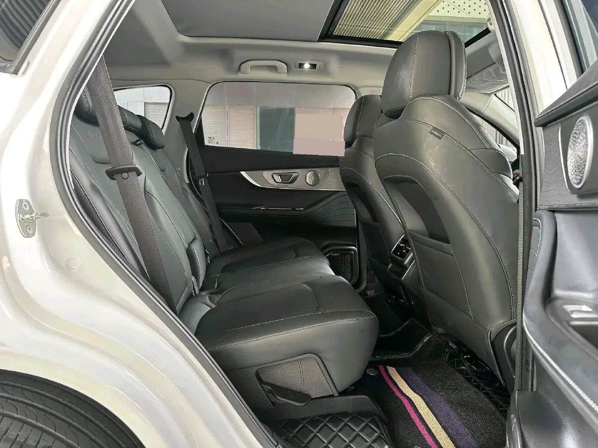 2022 Chery Tiggo 8 PRO 1.6T 197HP L4 7DCT,autocango,china used car exporter,china ev exporter,chinese used car exporter,chinese used ev exporter