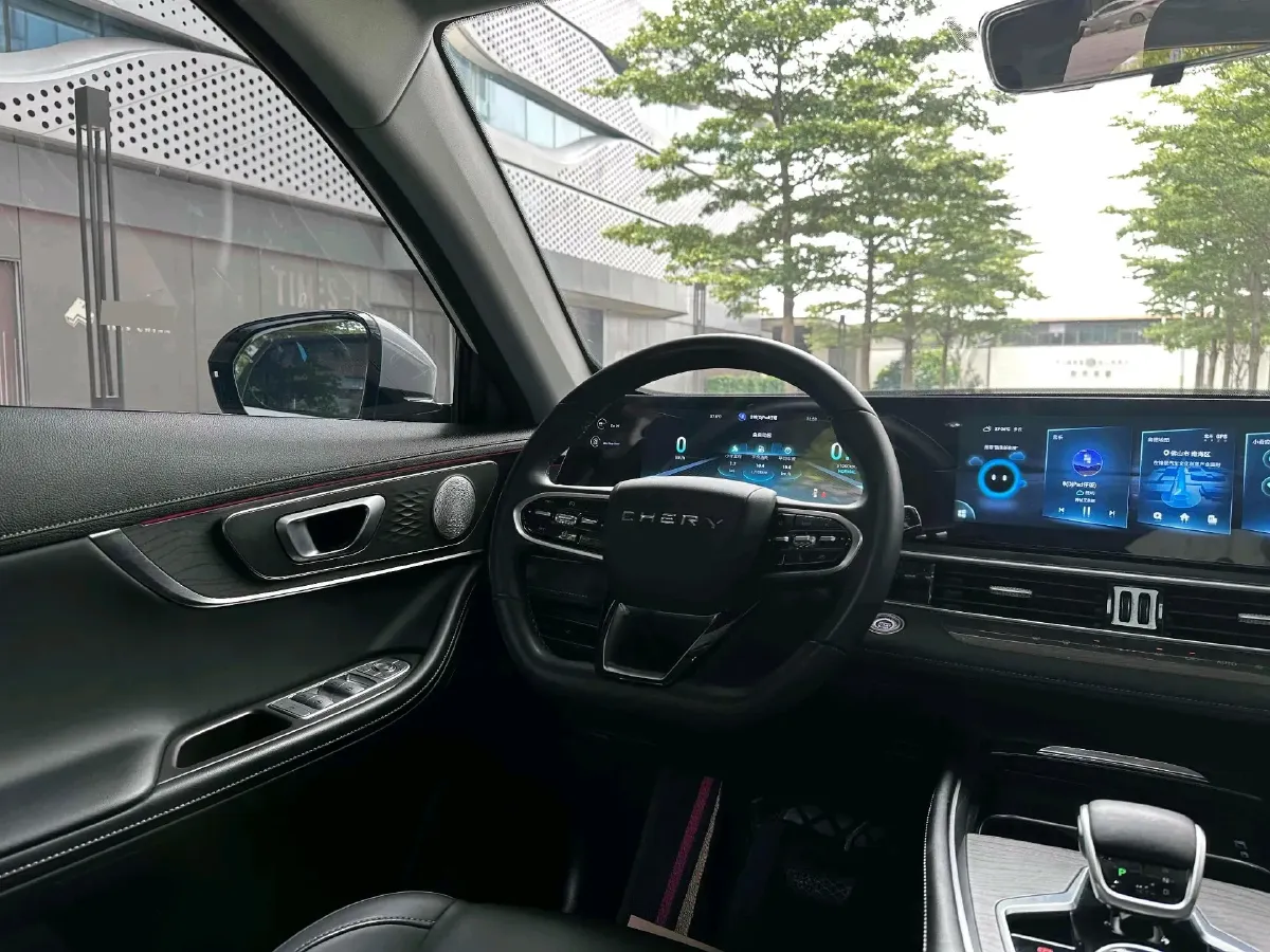 2022 Chery Tiggo 8 PRO 1.6T 197HP L4 7DCT,autocango,china used car exporter,china ev exporter,chinese used car exporter,chinese used ev exporter