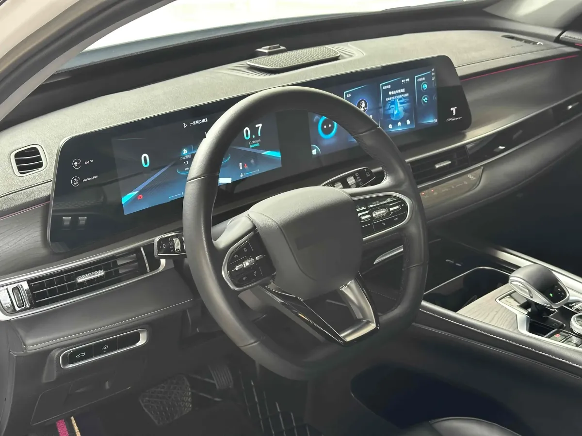 2022 Chery Tiggo 8 PRO 1.6T 197HP L4 7DCT,autocango,china used car exporter,china ev exporter,chinese used car exporter,chinese used ev exporter