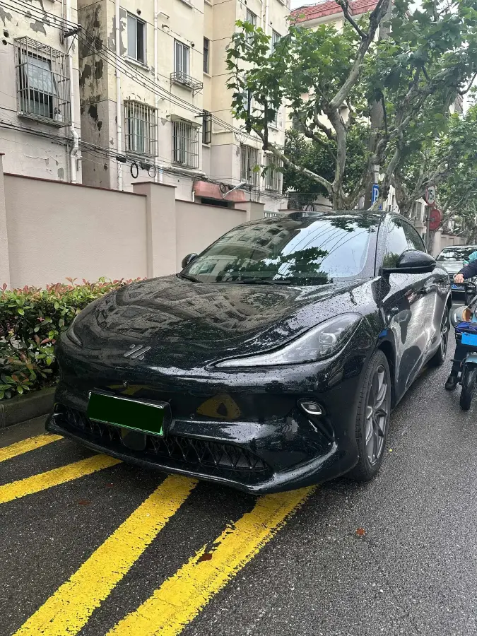 2025 IM LS6 BEV 100KWH