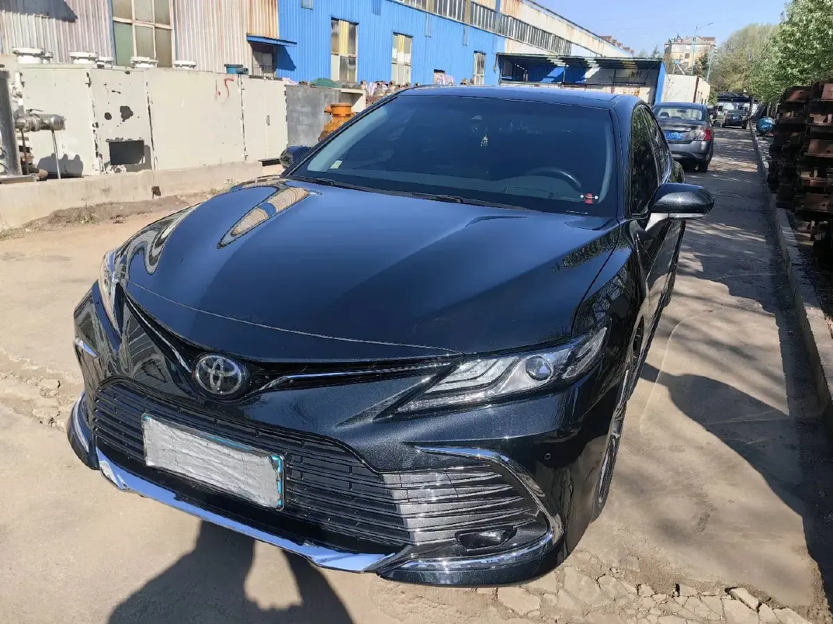 2023 Toyota Camry 2.5L 207HP L4 8AT