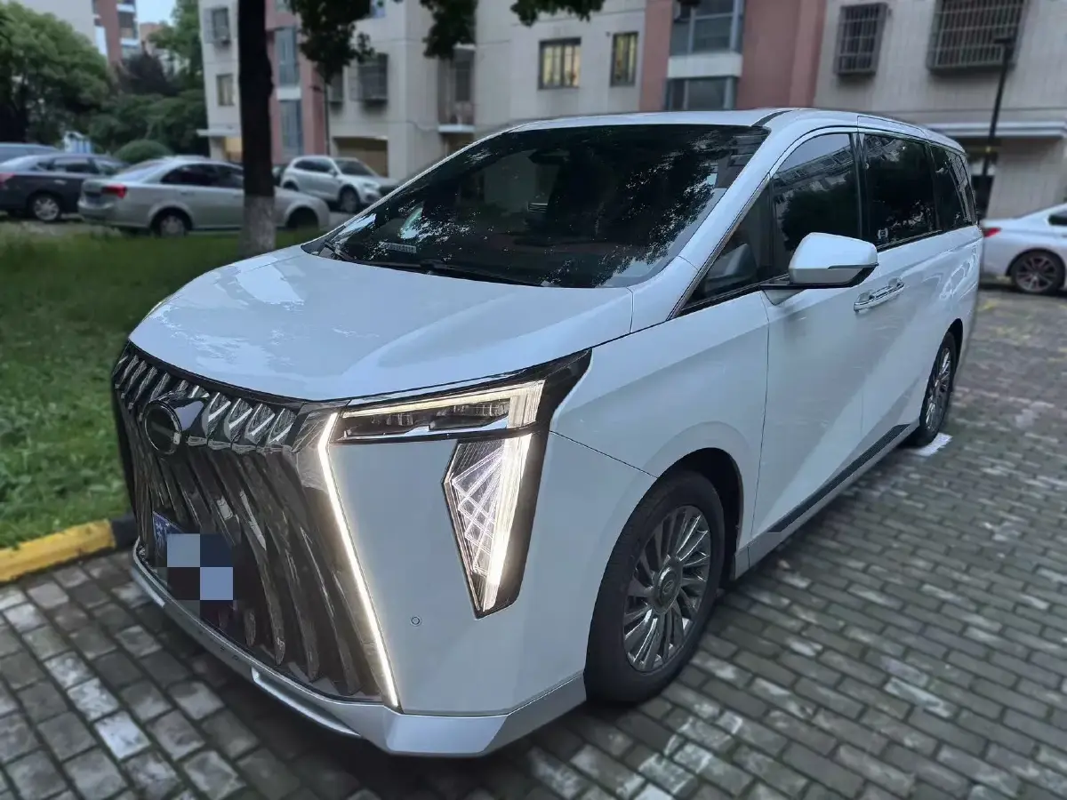 2023 GAC Trumpchi M8 2.0T 252HP L4 8AT