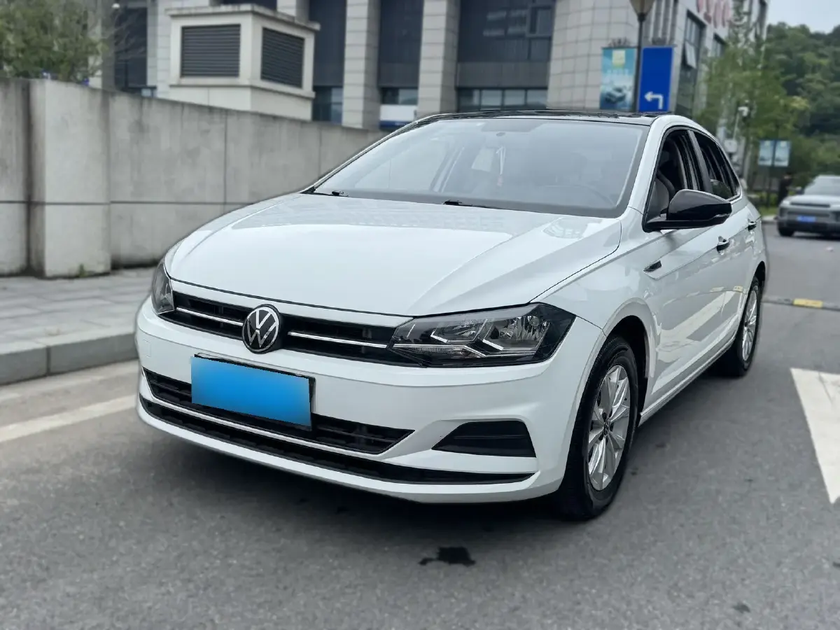 2023 Volkswagen Polo 1.5L 113HP L4 6AT