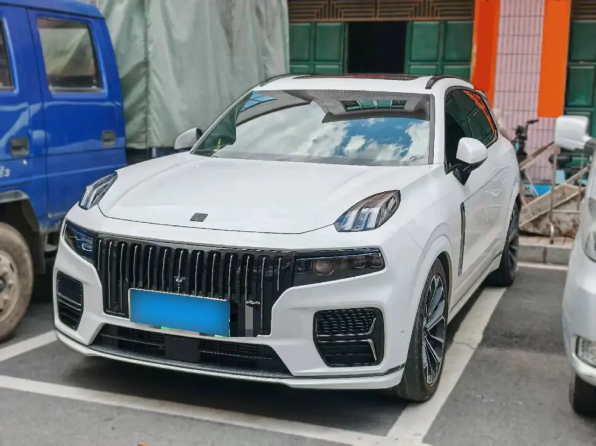 2024 LYNK&CO 09 EM-P 2.0T 254HP L4 3DHT PHEV 40.1KWH