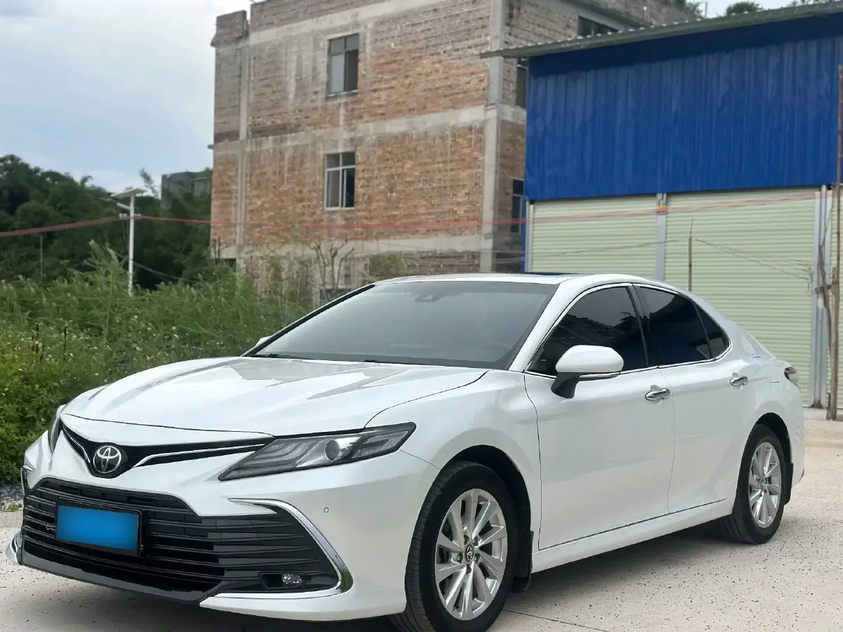 2021 Toyota Camry 2.0L 178HP L4 CVT