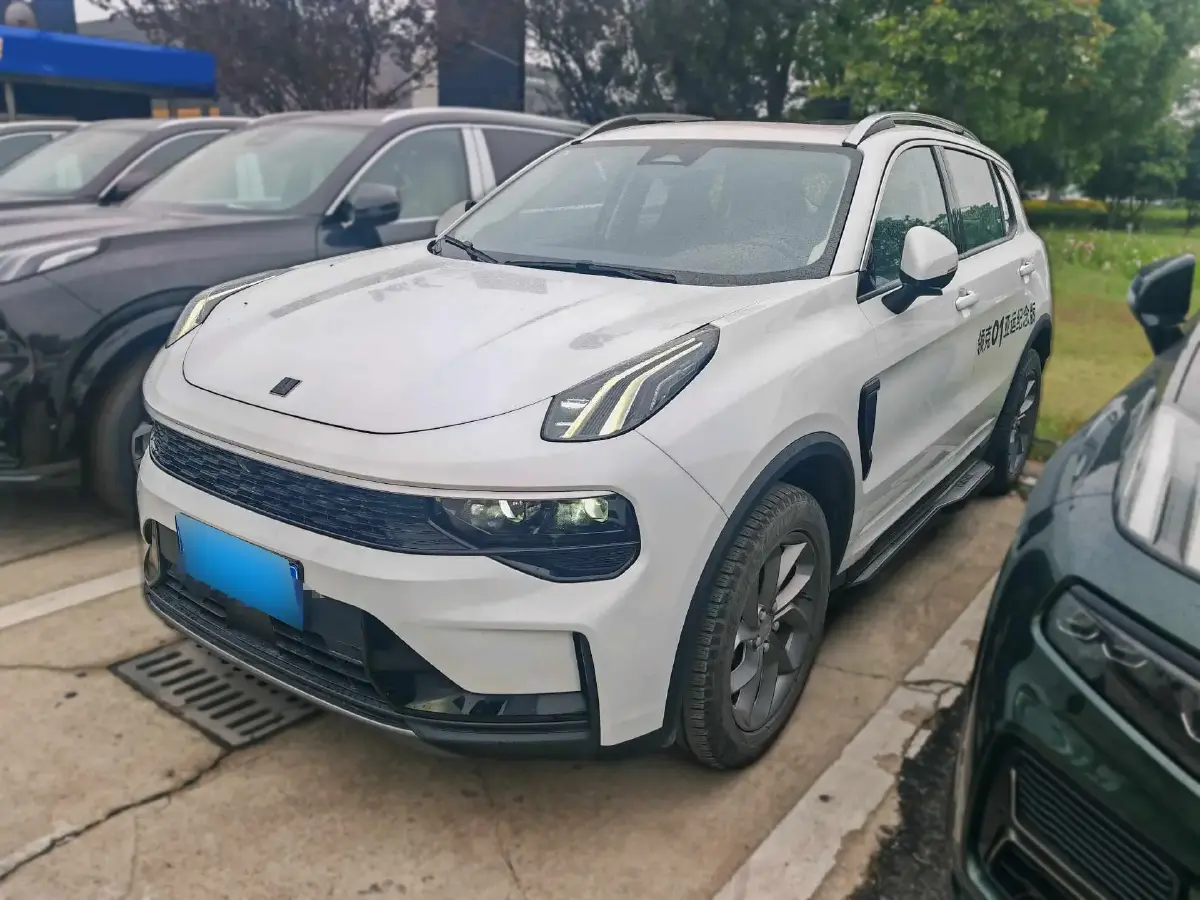 2023 LYNK&CO 01 2.0T 254HP L4 8AT