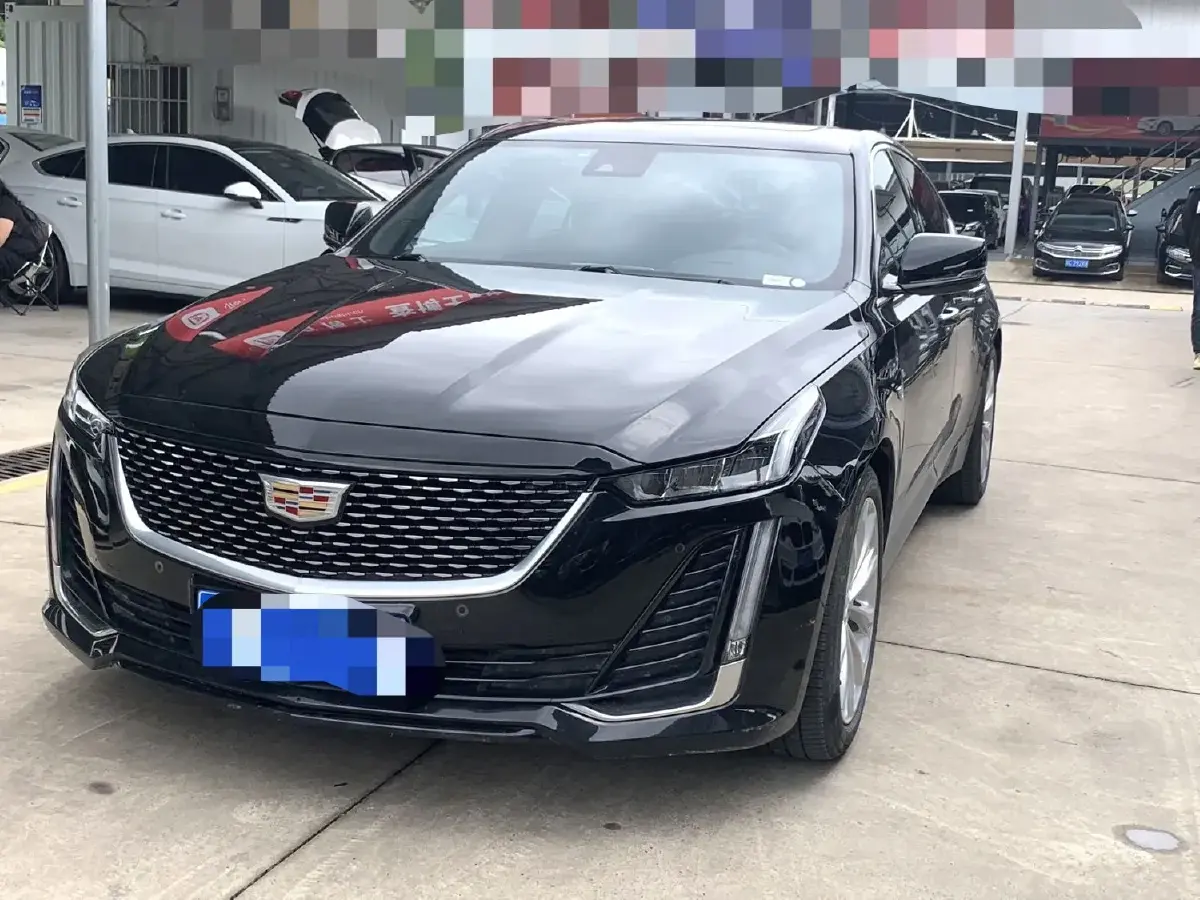 2022 Cadillac CT5 2.0T 237HP L4 10AT