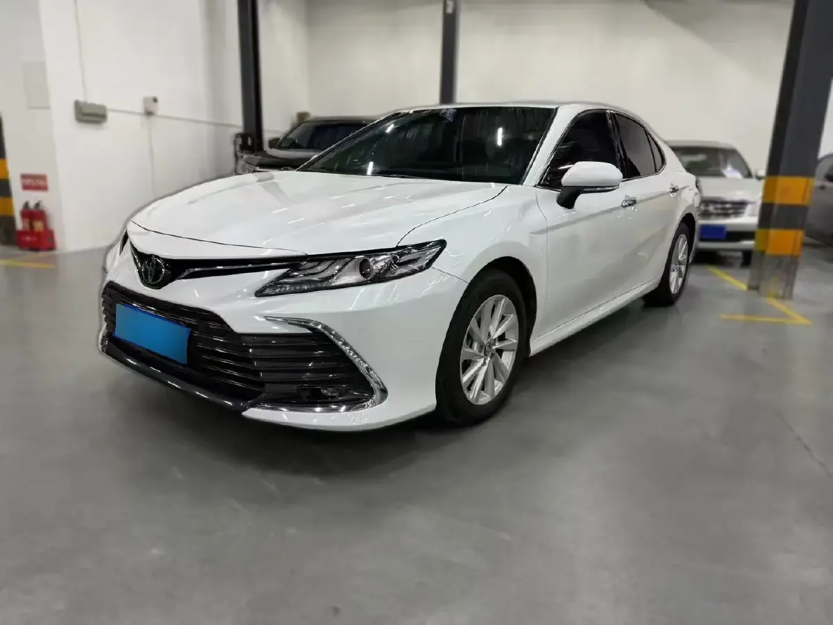 2021 Toyota Camry 2.0L 178HP L4 CVT