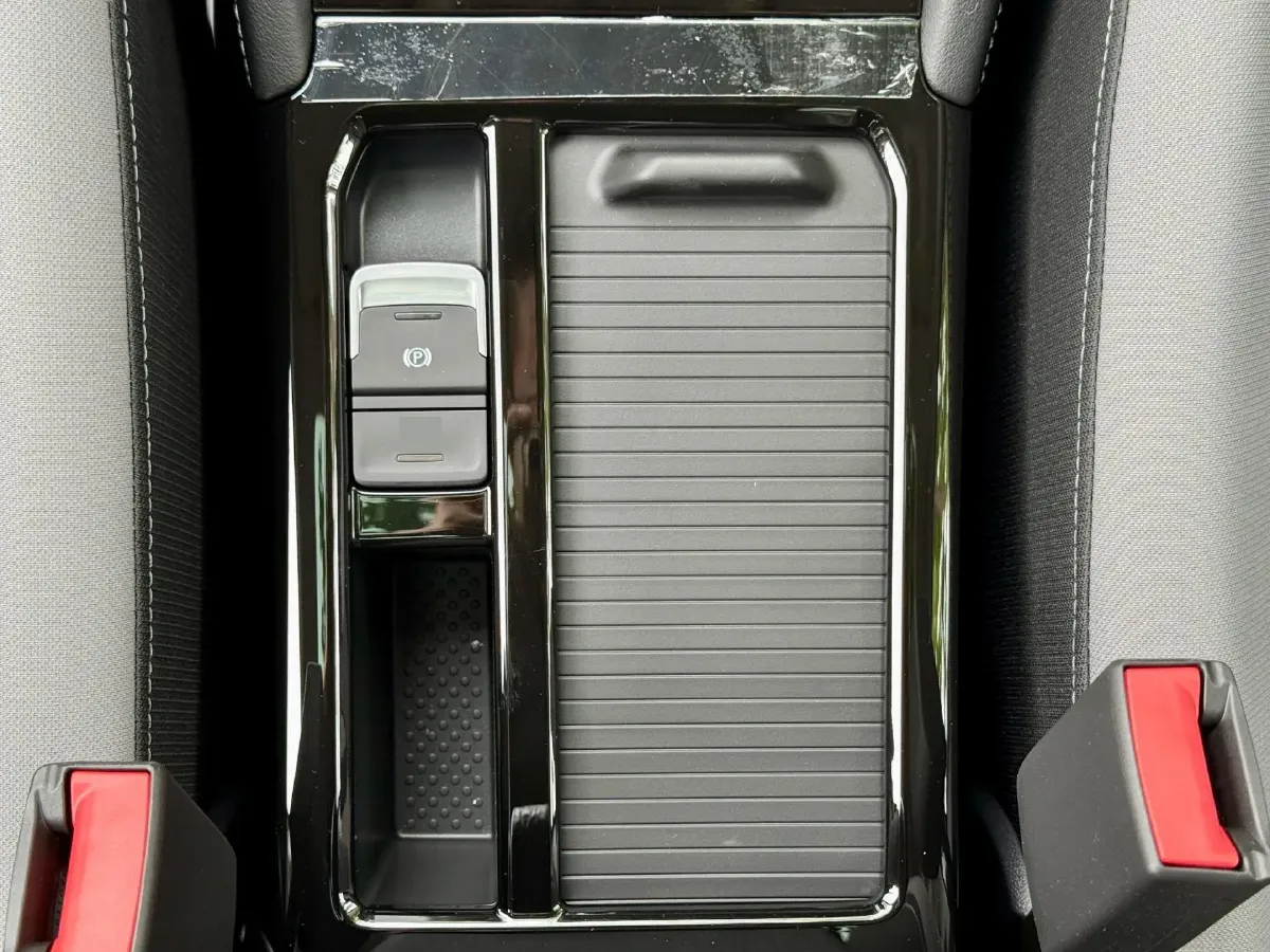 2024 Jetta VS5 1.4T 150HP L4 5MT,autocango,china used car exporter,china ev exporter,chinese used car exporter,chinese used ev exporter