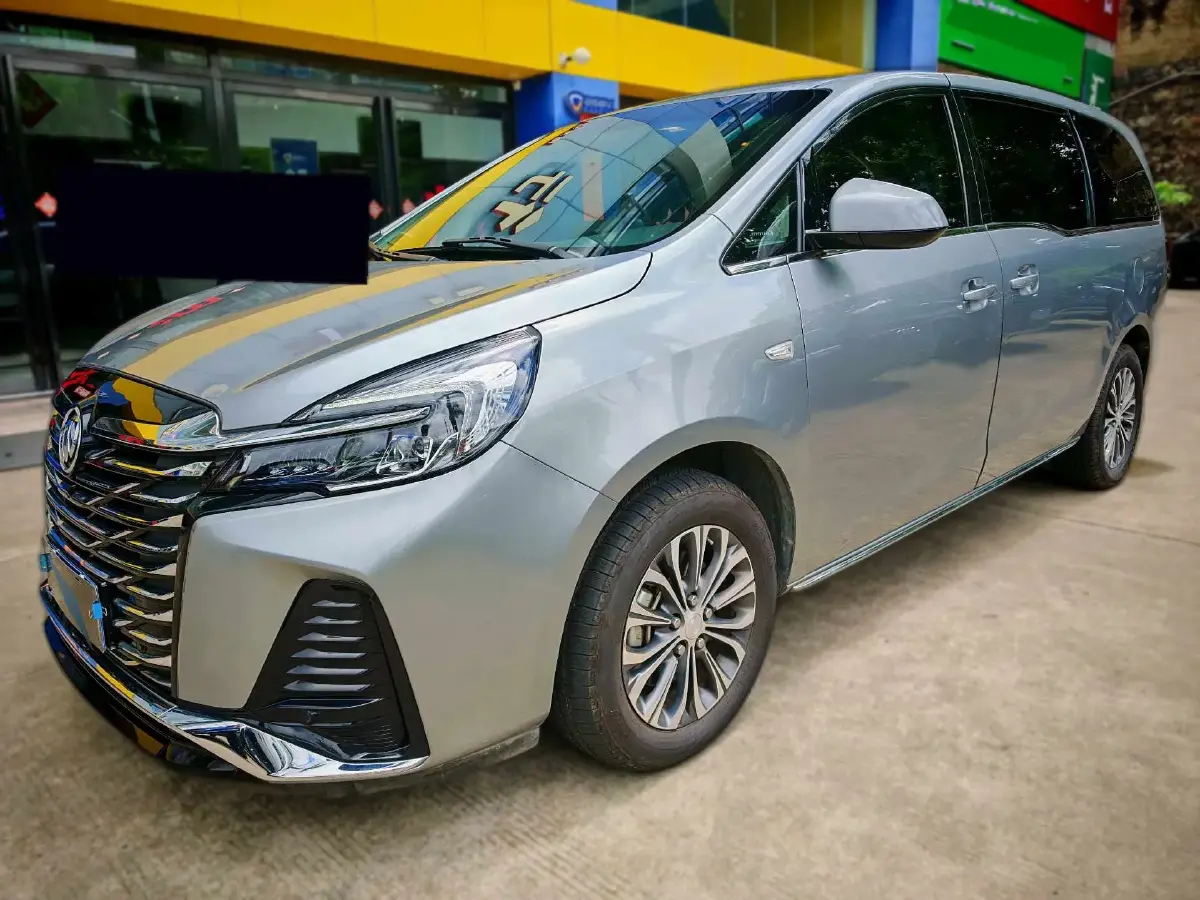 2022 Buick GL8 2.0T 237HP L4 9AT