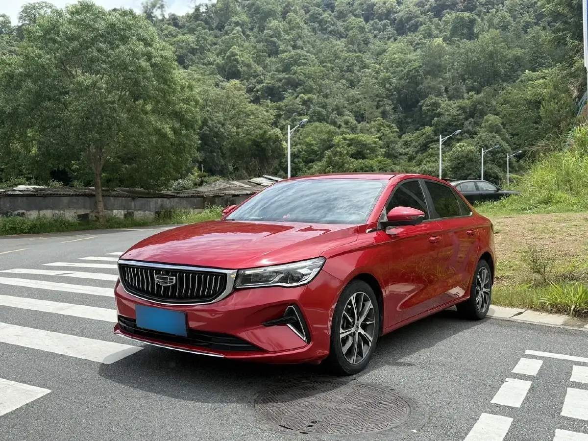 2022 Geely Emgrand 1.5L 114HP L4 CVT