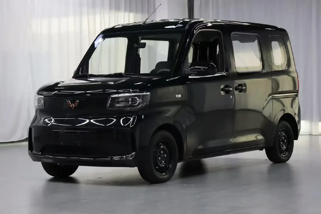 2025 WuLing ZhiGuang BEV 17.7KWH
