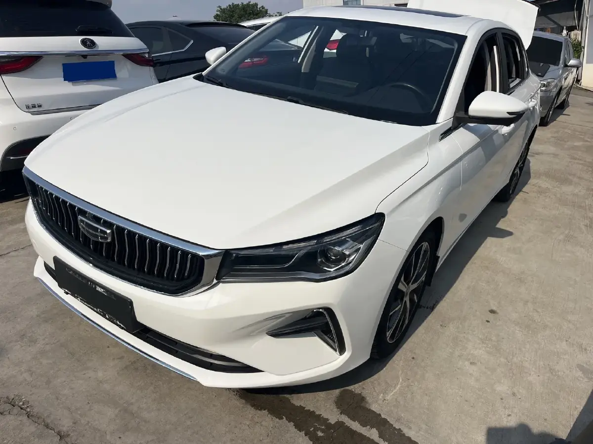 2022 Geely Emgrand L 1.4T 141HP L4 CVT
