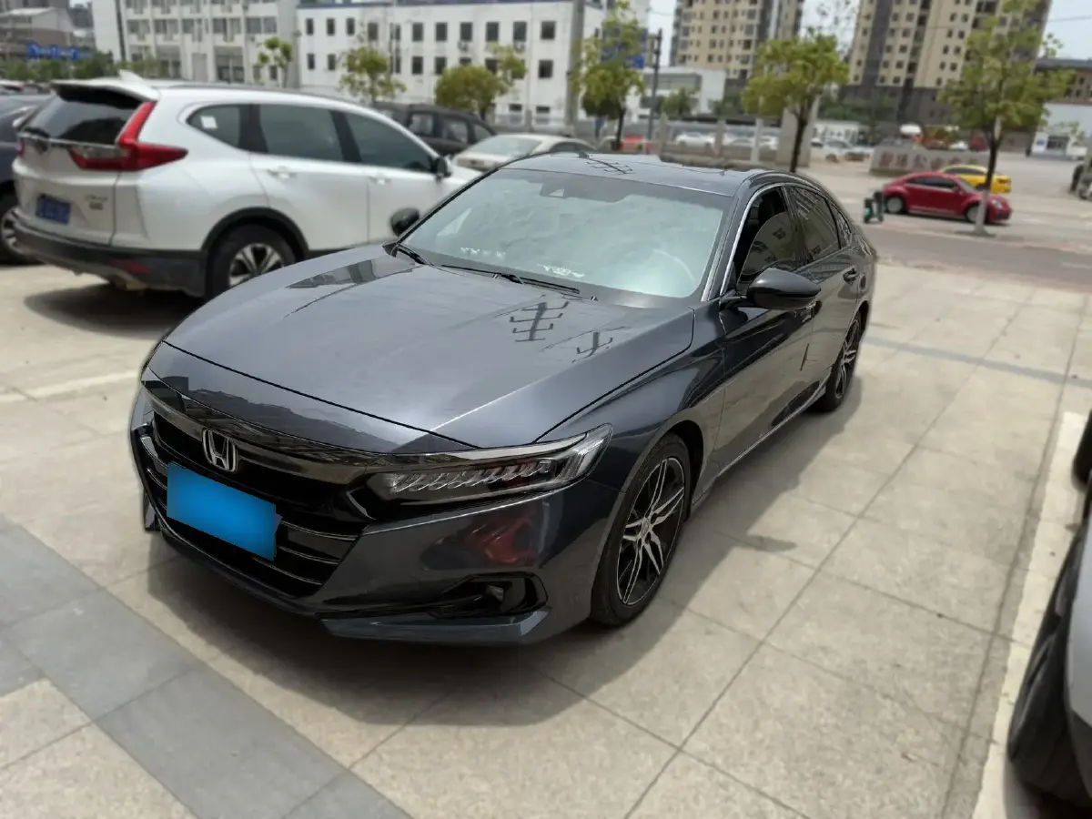 2022 Honda Accord 1.5T 194HP L4 CVT