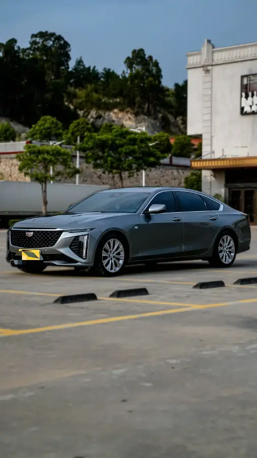 2023 Cadillac CT6 2.0T 237HP L4 10AT