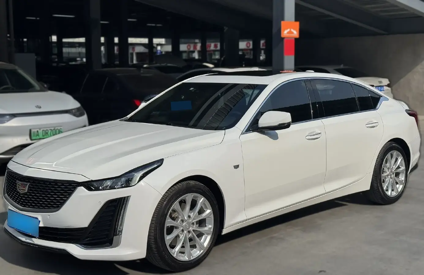 2022 Cadillac CT5 2.0T 237HP L4 10AT