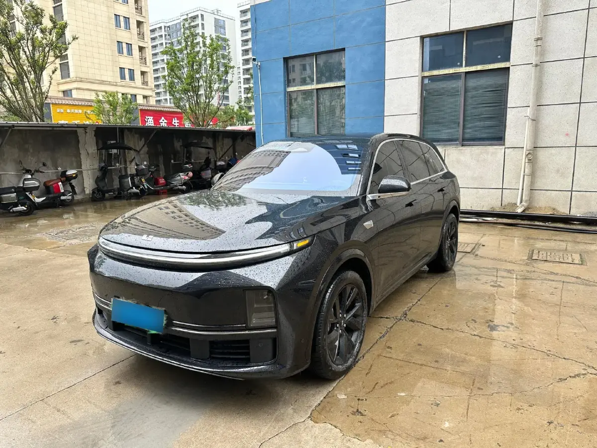 2023 Li L7 Range Extended 154HP REEV 40.9KWH