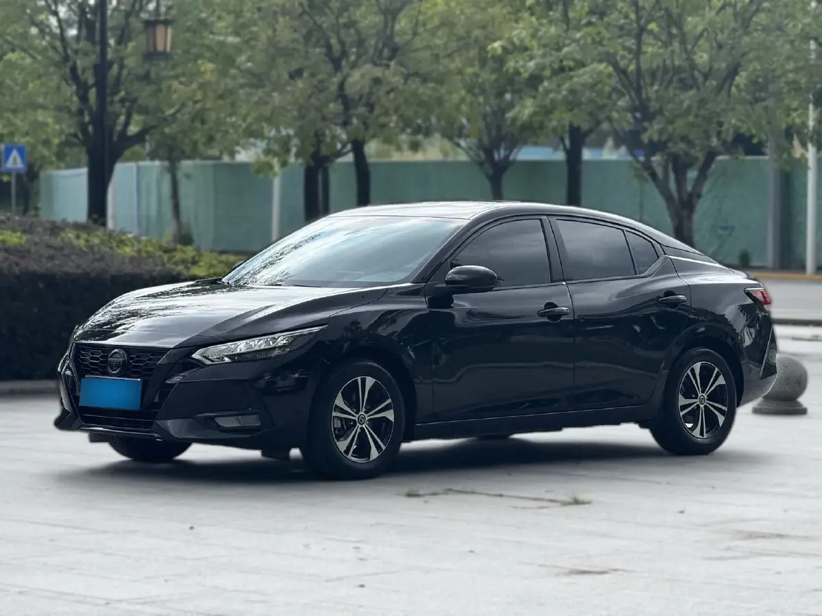 2022 Nissan Sylphy 1.6L 135HP L4 CVT