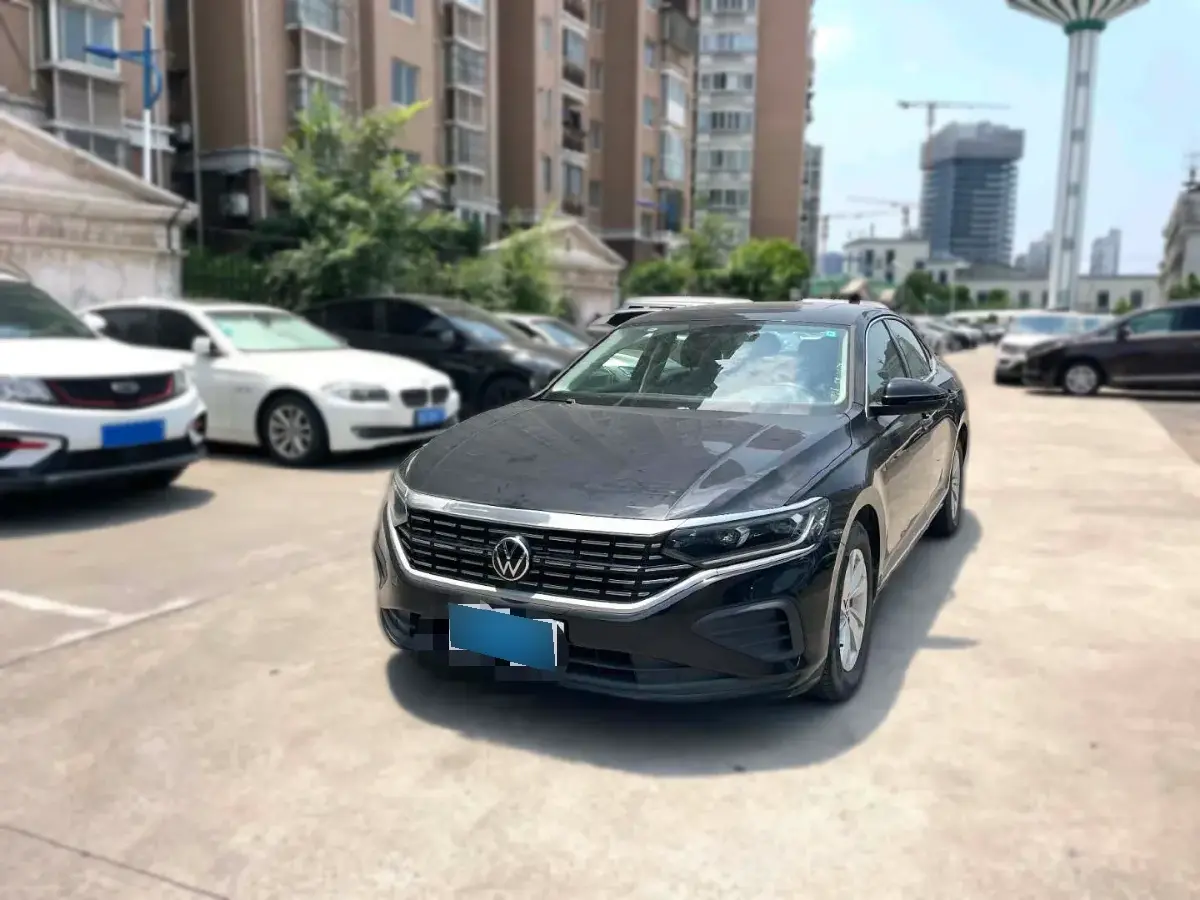 2022 Volkswagen Passat 1.4T 150HP L4 7DCT