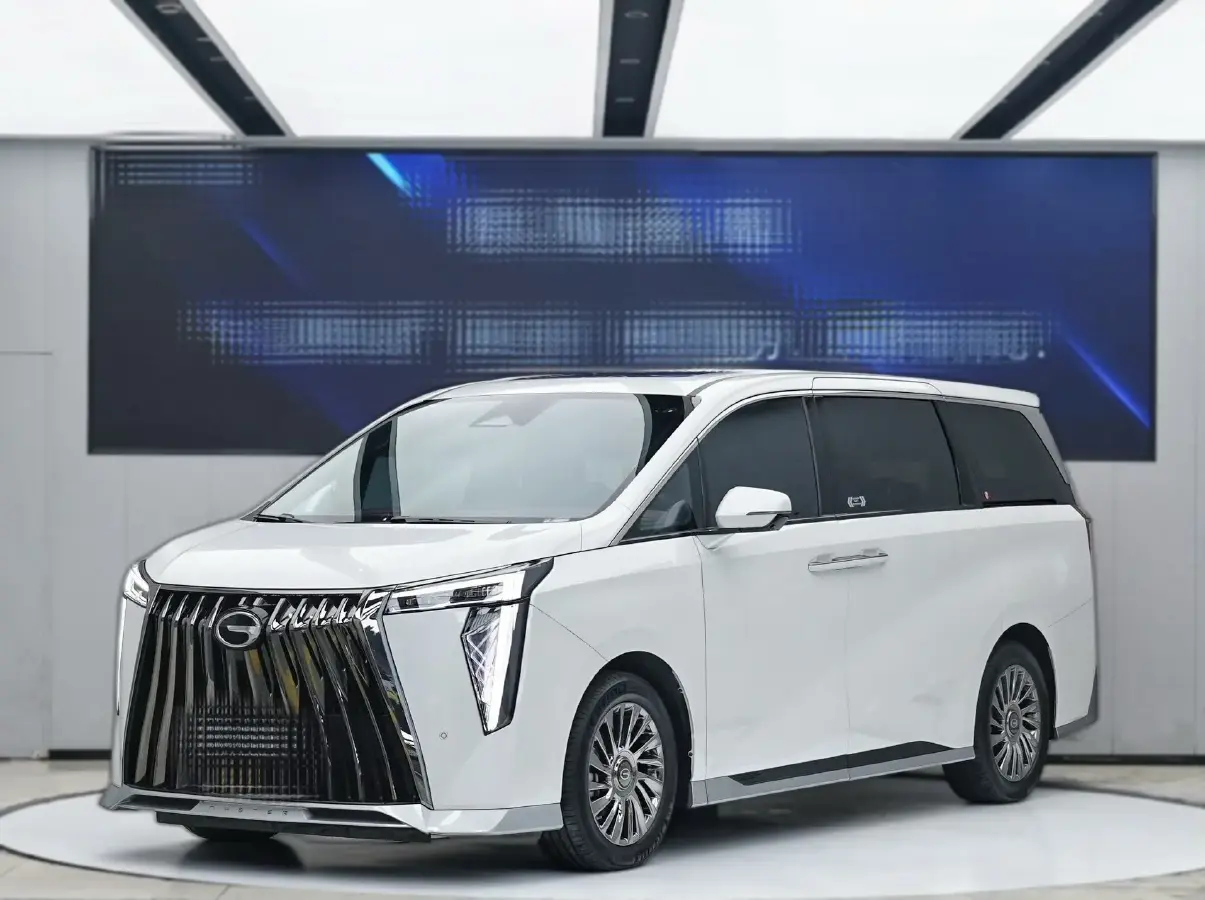 2023 GAC Trumpchi M8 2.0T 252HP L4 8AT