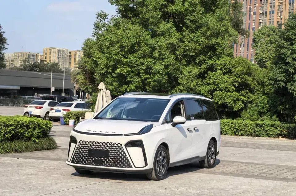 2025 MAXUS G70 2.0T 234HP L4 9AT,autocango,china used car exporter,china ev exporter,chinese used car exporter,chinese used ev exporter